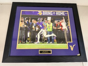 lot 13S image: Framed Stefon Diggs #14 Minneapolis Miracle Vikings Photo