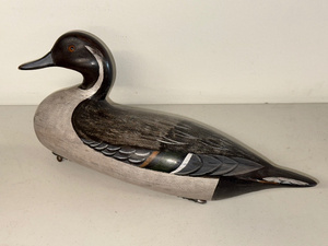 lot 1P image: Vintage Henry Perdew III Handcrafted Duck Decoy