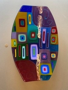 lot 4 image: Signed Galazzo 2005 Multicolor Fused Art Glass Bowl