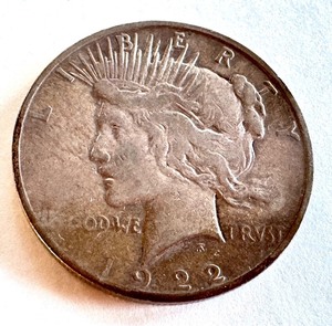 lot 11B image: 1922-D Peace Silver Dollar Coin
