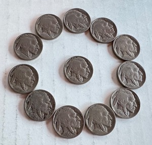 lot 39C image: Lot of 12 Buffalo Nickels Assorted Dates