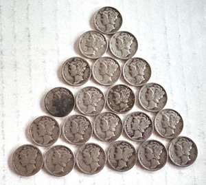 lot 92B image: Set of 21 Circulated Mercury Dimes Assorted Dates