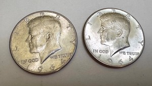 lot 106B image: Pair of 1964 Kennedy Half Dollar Coins