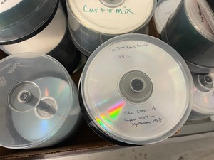 Large Lot 100's of Titles and Artists Music CD's