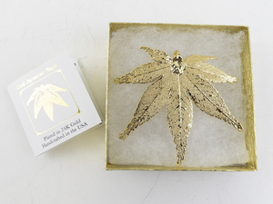 lot 17 image: 24K Gold Plated Real Leaf Ornament in Gift Box