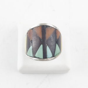 lot 20L image: Sterling Silver Ring with Multicolor Inlay Design