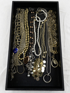 lot 27 image: Collection of Mixed Costume Jewelry Necklaces and Chains