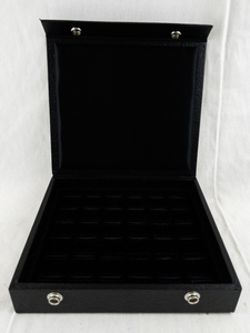 lot 50 image: Black Display Case for Rings