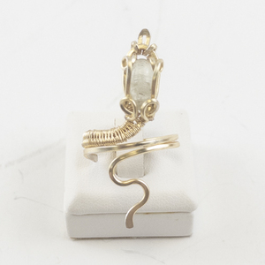 lot 90 image: Handcrafted Brass Metal Size 9 Open Shank Ring with Wire Design