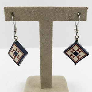 lot 123 image: Handcrafted Square Earrings with Geometric Star Pattern