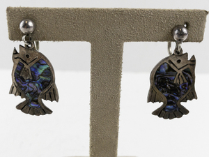 lot 125 image: Mexican Sterling Silver and Abalone Fish Earrings