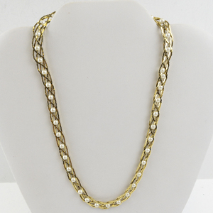 lot 190 image: Avon Faux Pearl and Gold Tone Chain Necklace