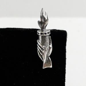 lot 146 image: Sterling Silver Liberty Torch Lapel Pin