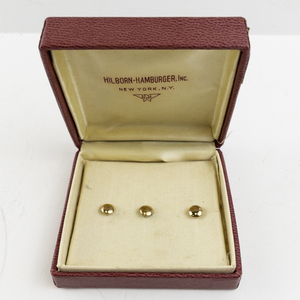 lot 150 image: Hilborn-Hamburger Gold Tone Shirt Studs Set in Original Box