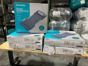 lot 17 image: HOMEDICS Lot of 5- Home Stretch Motion Mats- tested and working