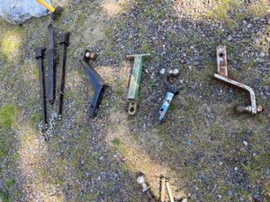 lot 33 image: Assortment of Used Trailer Hitch Components & Accessories