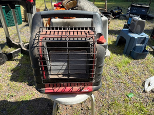 lot 55 image: Mr. Heater Portable Propane Heater with Safety System