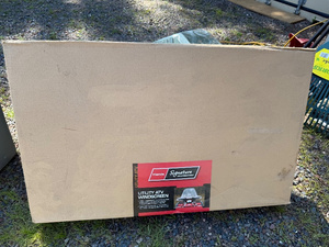 lot 59 image: Honda Signature Utility ATV Windscreen - New in Box