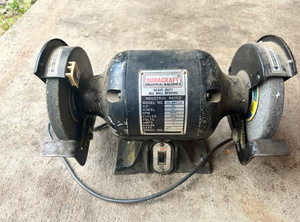 lot 129 image: Duracraft Bench Grinder