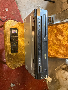 lot 130 image: Symphonic WF803 DVDVCR Combo Player with Remote Control