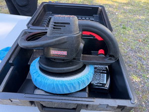 lot 145 image: Craftsman Double Insulated BufferPolisher with Case & Manual
