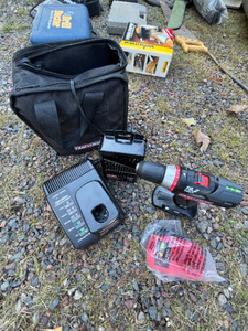 lot 153 image: Craftsman Cordless Drill Set with Charger, Bit Set, and Bag