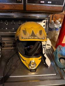 lot 190 image: Mossi & HJC Motorcycle Helmets - Dual Lot