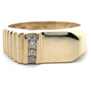 lot 17 image: Mens 0.12 Carat Natural Diamond Channel Ribbed Square Top Ring in 14k Yellow Gold VIDEO