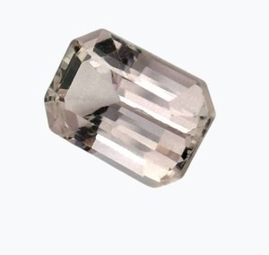 lot 33A image: 6.70 Carat Kunzite  Retail Estimate $350$400 VIDEO