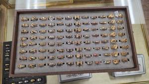 lot 63 image: Jewelry Store Ring Sample Tray - Many with Stones