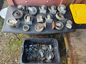 lot 29 image: Large Lot of Castors