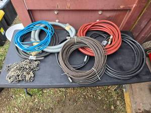lot 40 image: Tubing, 25ft Extension Cord, chain and 38 steel cable