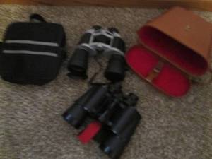 lot 109 image: Vintage and modern binoculars...