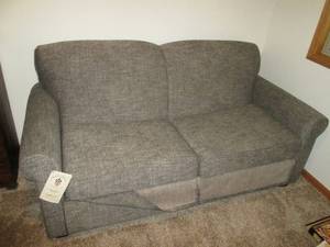 lot 112 image: New Dual cushion Sleeper-Sofa (slep...