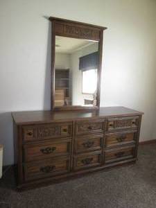 lot 26 image: Stunning vintage carved wood 9-draw...