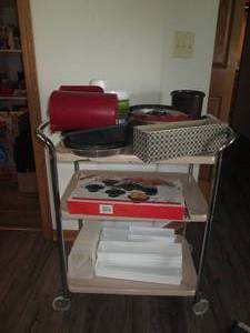 lot 43 image: Vintage enamel coated metal butlers...