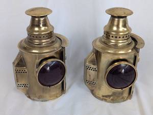 lot 5 image: Pair of Adlake Brass Railroad Lanterns