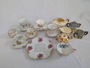 lot 35 image: Assorted Vintage Tea Set and Decorative Plate