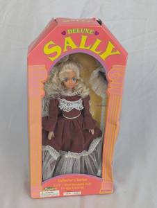 lot 40 image: Deluxe Sally Collectors Series Doll
