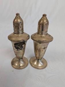 lot 44 image: Sterling Silver Salt and Pepper Shakers by Duchin Creation