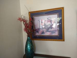 lot 15 image: Framed Picture & Tall Vase