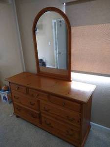 lot 59 image: Wood Dresser With Mirror