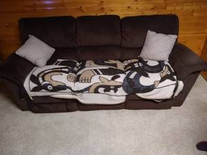 lot 110 image: Brown La-Z-Boy Upholstered Sofa w Reclining Ends, Wool Blanket & Pillows