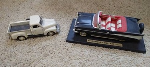 lot 127 image: (2) Collectible Chevy Models
