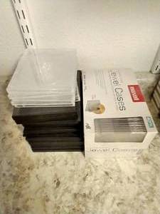 lot 159 image: Lot of CDDVD Cases