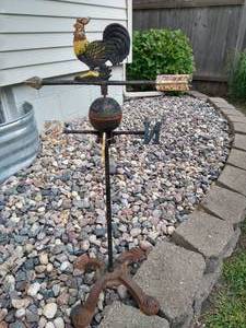 lot 174 image: Rooster Weathervane