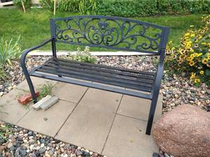 lot 184 image: Metal Garden Bench