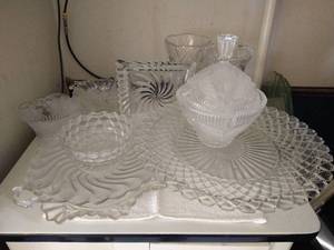 lot 191 image: Crystal & Glass Dish Lot