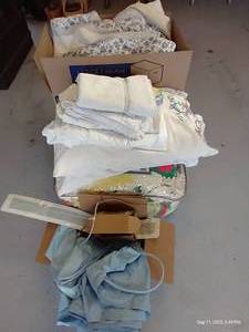 lot 250 image: Bedding, Etc