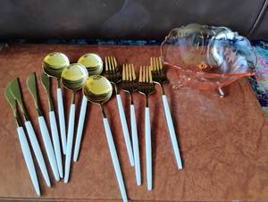 lot 261 image: Unique Gold-TonedWhite Flatware & Pretty Vintage Pink Glass Dish